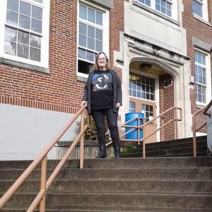 Meet your Posher, Janet